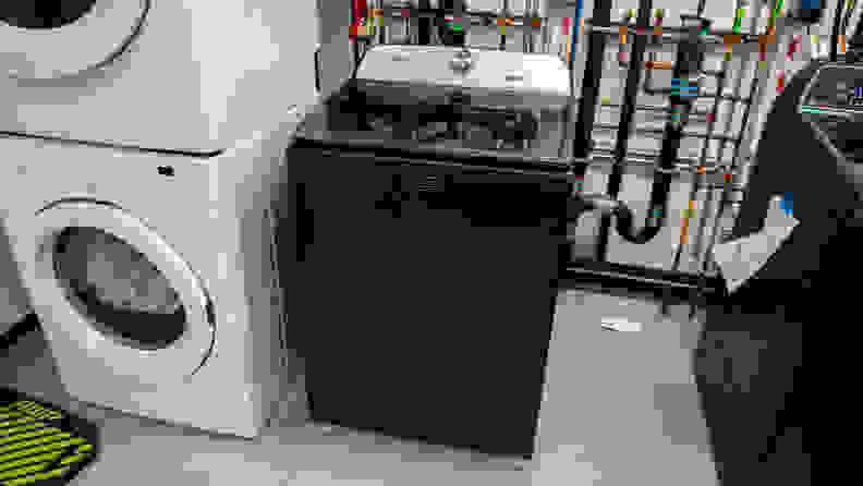 The Maytag MVW6500MBK top-loading washer with agitator in our laundry testing lab.