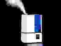 What's  the difference between a humidifier and dehumidifier?