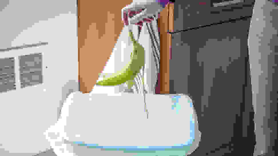 Trash can