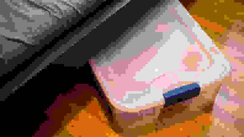 underbed storage bin