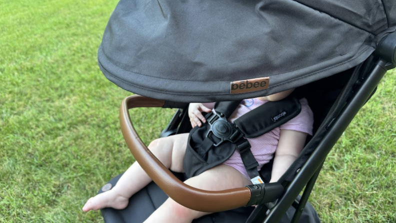 Baby sitting in the Bombi Bebee stroller
