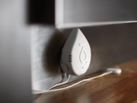Flo by Moen Smart Water Leak Detector